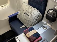Amenity kit pre-placed. Mini water (no other PDB)