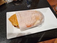 The only hot food that was available during that morning was the cheese panini. No omelettes were served as someone else have previously reported.