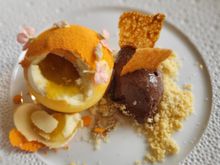 Inside the mousse ball.