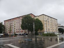 Wet streets as we approach the Salzburg railway station ...