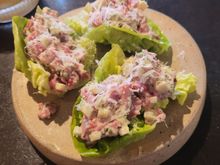 Beef tartare, caesar sauce, lettuce