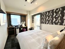 King Bed Standard Room (Corner Type)