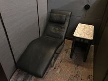 More a cradle seat to snooze