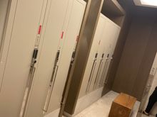 5x row of lockers besides these 