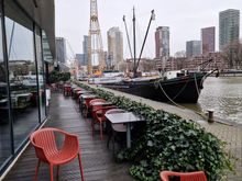 In summer you could have breakfast outside here.