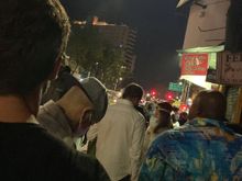 Long line. Couldn’t pay to skip it. No bouncer took the bribe. Weird. 
