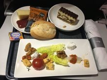 Starter / dessert / cheese plate inbound to London Gatwick from Seville on Sun 26 Nov 17. 