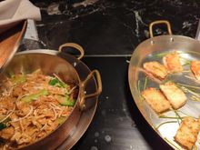 vegetarian option, fried noodles