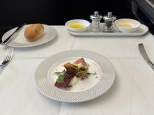 First up, the Amuse Bouche. Personally preferred the canapés, but pretty nice start.