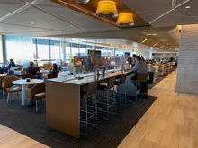 ORD E/F Lounge