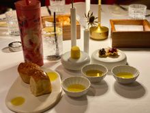 5 types of olive oil & unsalted butter to accompany the brioche and cheddar roll 