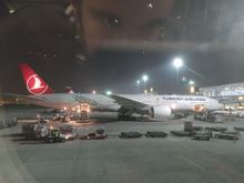 Turkish Airlines B777-300