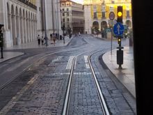 Approaching Praça do Comércio