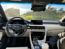 The interior - pay attention to  the instrument cluster 