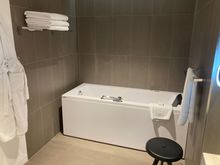 Bathroom of bedroom 2 