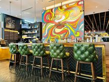 Mayrose Bar