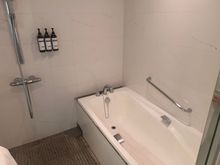 Regency suite bath tub!!!