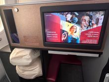 1ADHL have much more foot and storage space 
