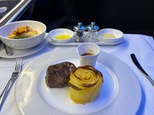 Beef and potatoe - as usual over cooked. The sides were not even mentioned on the menu. 