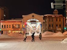 Shopping street
