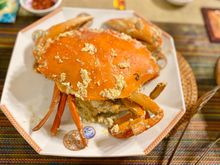Crab with salted egg