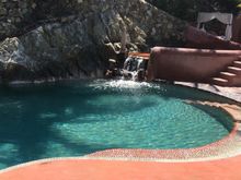 Lower saltwater pool and jacuzzi