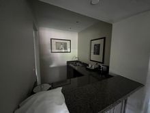 Suite: living room wet bar