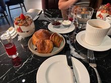 platinum/titanium breakfast