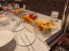 Hors d'oeuvres (5-7pm)