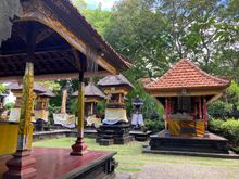 This area is only accesible by the Brahmin priestly class to perform the rites 