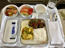 SQ biz meal BKK-SIN