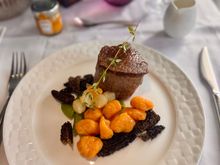 Grilled beef tenderloin with morel jus sweet potato gnocchi and sautéed vegetables

One of the better steaks I’ve had with QR - 9/10