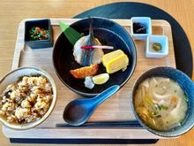 Japanese Breakfast set