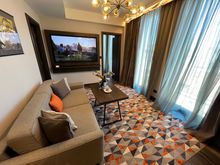 Suite: Living Room (there is a small but usable desk just to the right of this picture) 