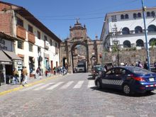 This was a very interesting one-lane two way street; signals on both sides of the arch gateway permit only one way operation of the road per green signal