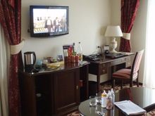 Royal Suite - TV Stand