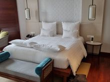 Junior suite - bed