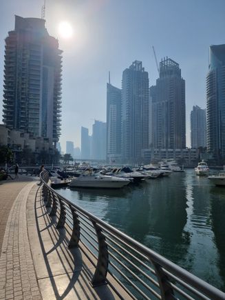 Went to Dubai Marina to get my PCR test from King's College Hospital. Very efficient process and my first time around the area. Ate a delicious khatchapuri at a Georgian restaurant too (which was full of Russians, even more full than the marina area in general)!