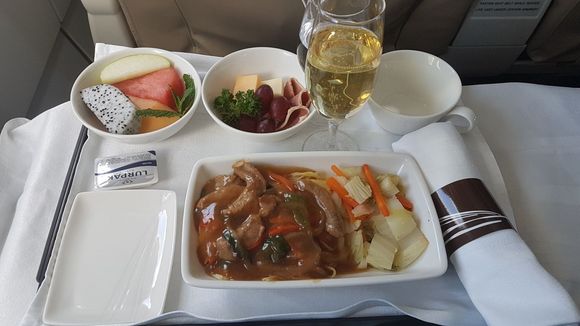 A full breakfast on HKG-MNL