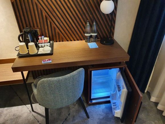 Refurbished King Deluxe Desk and Fridge