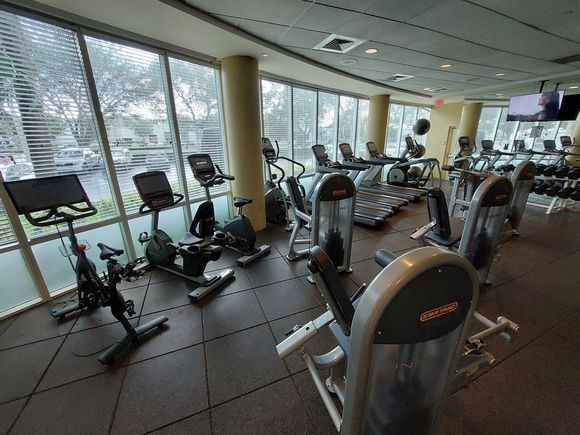 Fitness Centre / IC Miami Doral