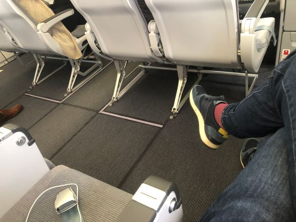 The exit row at the second set of doors on a Finnair A321 is a great choice if it’s part of Club 