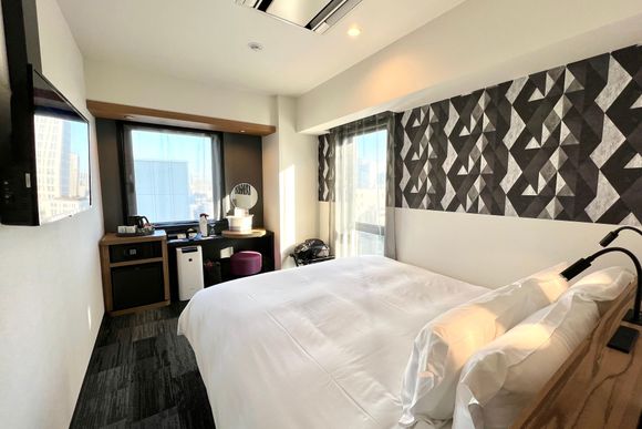 King Bed Standard Room (Corner Type)