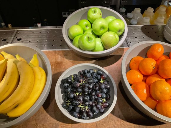 Seasonal fruit 1 