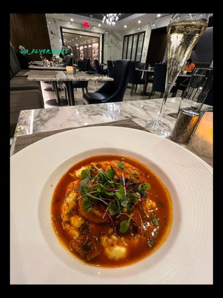 Order the Shrimp/grits as my appetizer 