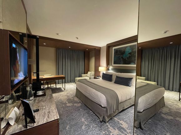 Terrace club room