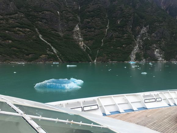 Blue berg!
