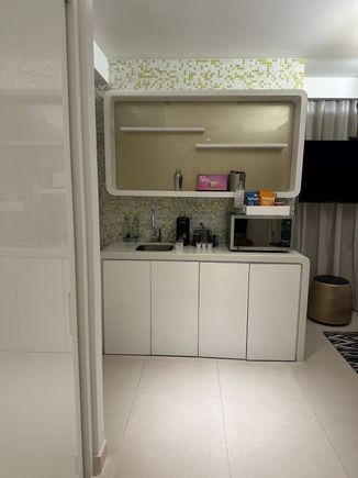 Kitchenette - Marvelous Suite