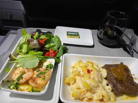 Short rib with Mac & Cheese