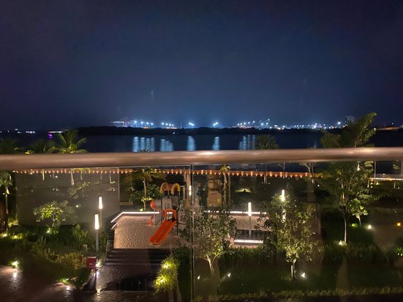View from 8th Floor (colony club House restaurant)